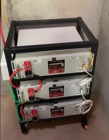 Rack de baterias de lítio